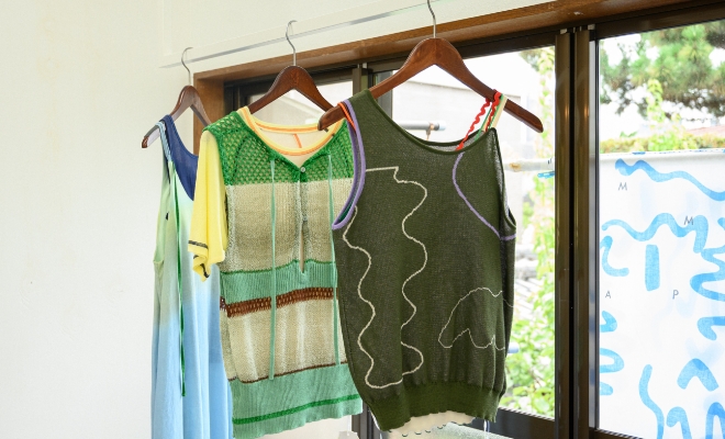 企画に携わった洋服の画像